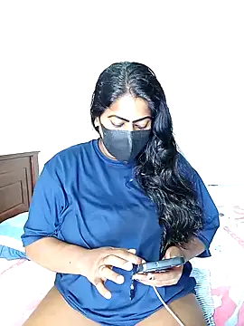 Snapshot of DISNI1997 chatting on 01-23-25, 01:08 DISNI1997 online show from 01-23-25, 01:08