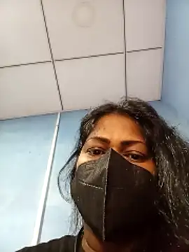 Snapshot of DISNI1997 chatting on 12-01-25, 03:11 DISNI1997 online show from 12-01-25, 03:11