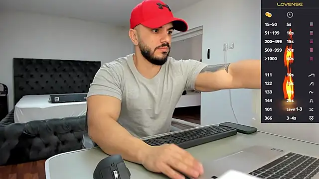 supermanboy94 online show from 02-03-26, 07:35