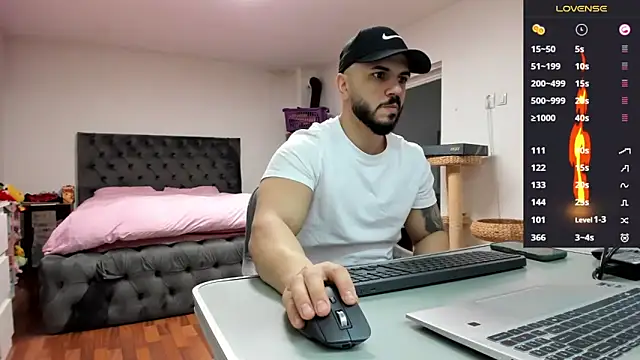 supermanboy94 online show from 03-02-26, 07:15