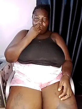 Snapshot of African_Bigass chatting on 04-09-26, 11:59 African Bigass online show from 04-09-26, 11:59