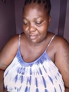 Snapshot of African_Bigass chatting on 06-23-26, 05:38 African Bigass online show from 06-23-26, 05:38