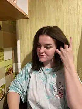 Snapshot of Karolina_llove chatting on 12-30-24, 05:23 Karolina llove online show from 12-30-24, 05:23