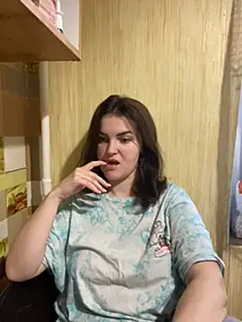 Snapshot of Karolina_llove chatting on 01-11-25, 01:53 Karolina llove online show from 01-11-25, 01:53