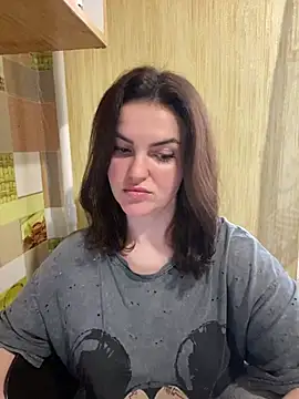 Snapshot of Karolina_llove chatting on 01-13-25, 01:06 Karolina llove online show from 01-13-25, 01:06