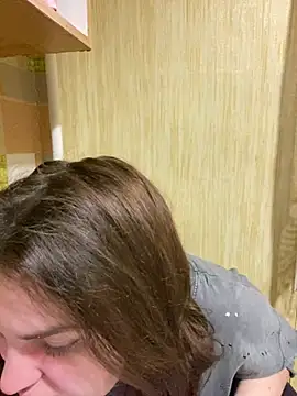 Snapshot of Karolina_llove chatting on 02-13-25, 09:27 Karolina llove online show from 02-13-25, 09:27