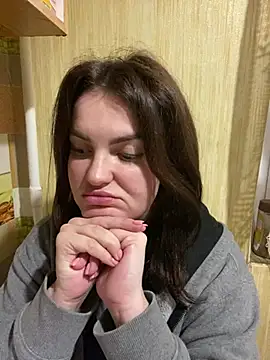 Snapshot of Karolina_llove chatting on 02-14-25, 09:21 Karolina llove online show from 02-14-25, 09:21