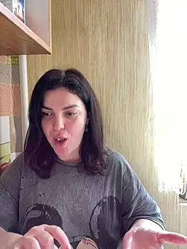 Snapshot of Karolina_llove chatting on 03-03-25, 08:16 Karolina llove online show from 03-03-25, 08:16