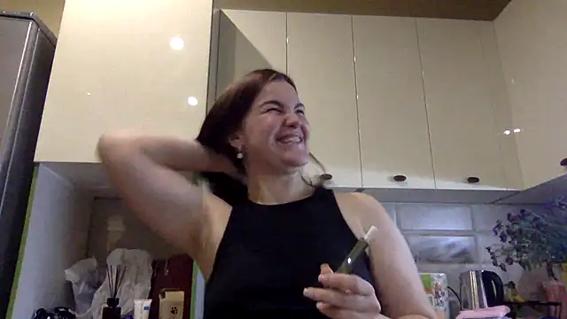 Snapshot of Karolina_llove chatting on 09-22-25, 05:04 Karolina llove online show from 09-22-25, 05:04