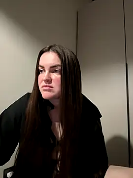 Snapshot of Karolina_llove chatting on 11-30-25, 10:36 Karolina llove online show from 11-30-25, 10:36