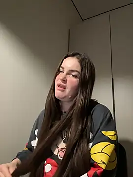 Snapshot of Karolina_llove chatting on 12-03-25, 05:59 Karolina llove online show from 12-03-25, 05:59