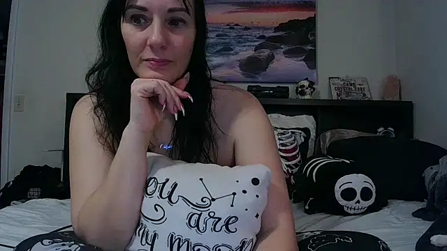 CrystalLakeXO online show from 10-12-25, 06:23