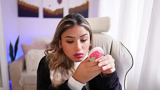 SaraParisi online show from 01-02-25, 08:46