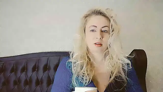 Olesya online show from 01-09-26, 04:15