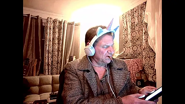 coryassman online show from 01-22-25, 07:46