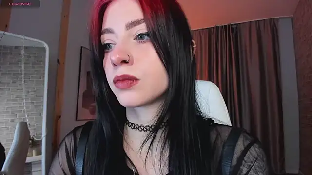 arielabradberry online show from 12-27-24, 02:33