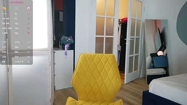 Vika54784 online show from 02-07-25, 06:45