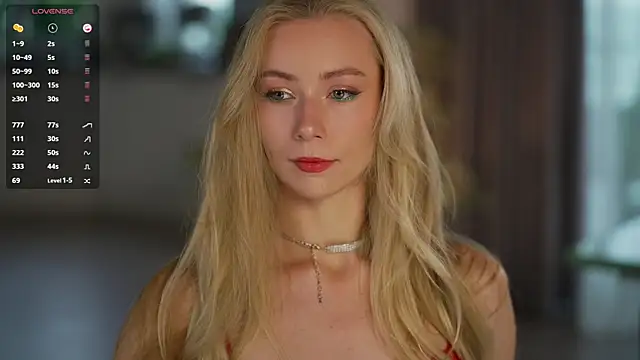 Snapshot of Vika54784 chatting on 06-01-26, 03:52 Vika54784 online show from 06-01-26, 03:52