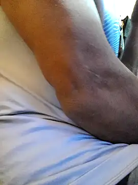 model yesx online show from 12-22-24, 10:38