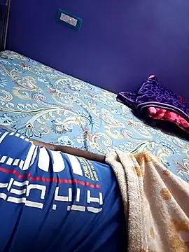 model yesx online show from 11-15-25, 05:09