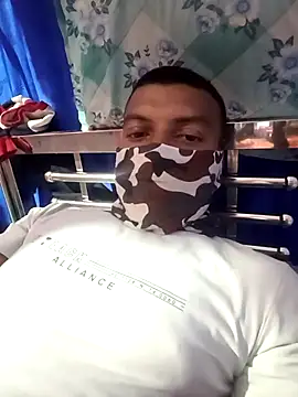 model yesx online show from 11-21-25, 05:11