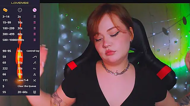 Snapshot of lala_loulou_land chatting on 05-25-26, 07:31 lala loulou land online show from 05-25-26, 07:31