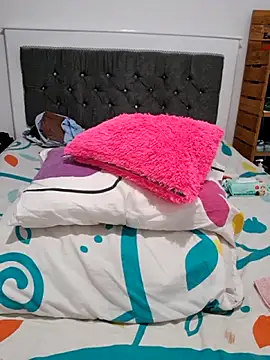 kaorysquirt online show from 10-29-25, 10:00