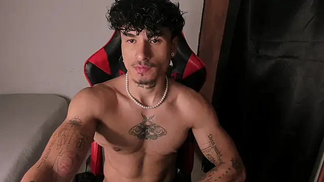Thomas Fit1 online show from 06-01-26, 01:40