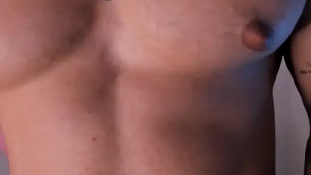 Snapshot of Thomas_Fit1 chatting on 06-21-26, 10:45 Thomas Fit1 online show from 06-21-26, 10:45