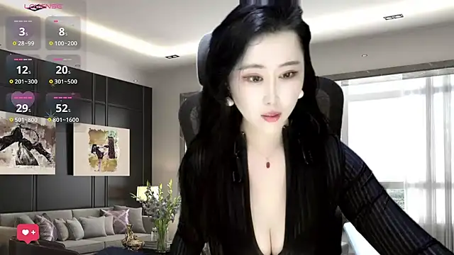 W-E-N-123 online show from 12-22-24, 02:17