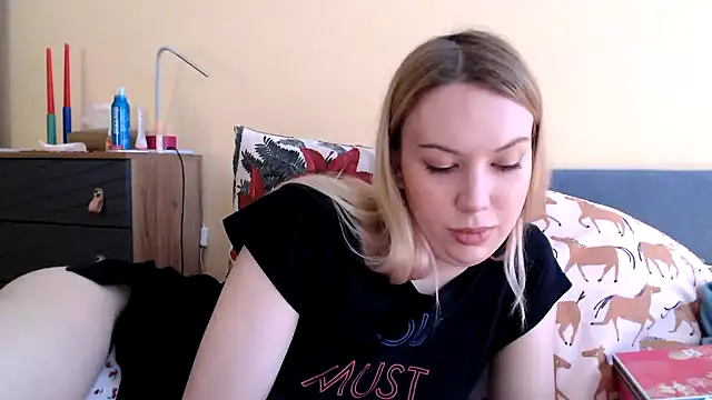 Scarlettford online show from 12-20-24, 11:10