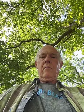 Snapshot of martxxxxx chatting on 05-21-26, 02:24 martxxxxx online show from 05-21-26, 02:24