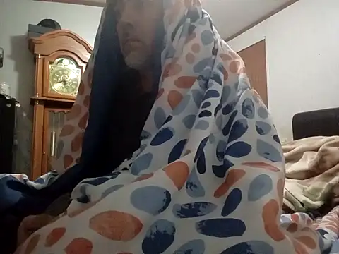 Xoc8  online show from 03-18-26, 03:37