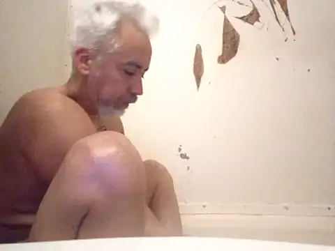 Xoc8  online show from 03-29-26, 02:17