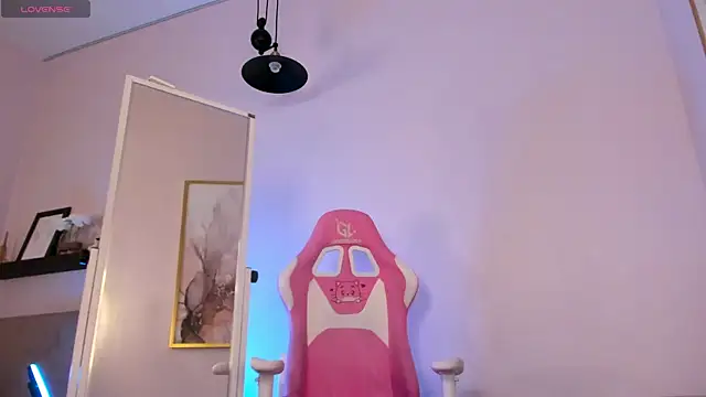 Snapshot of Quiet_Kathy1 chatting on 01-06-25, 03:09 Quiet Kathy1 online show from 01-06-25, 03:09