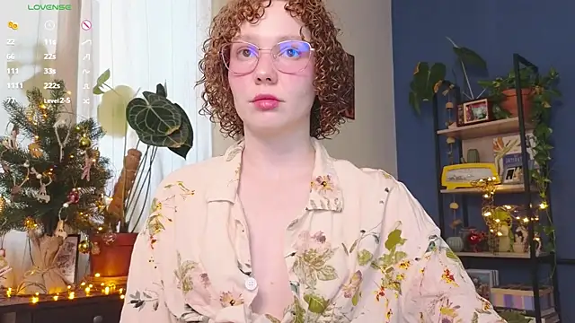 Snapshot of _lightmyfire chatting on 12-28-24, 08:26 lightmyfire online show from 12-28-24, 08:26