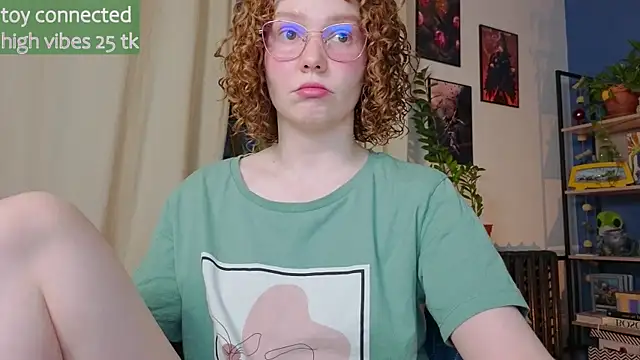 Snapshot of _lightmyfire chatting on 02-19-25, 03:27 lightmyfire online show from 02-19-25, 03:27