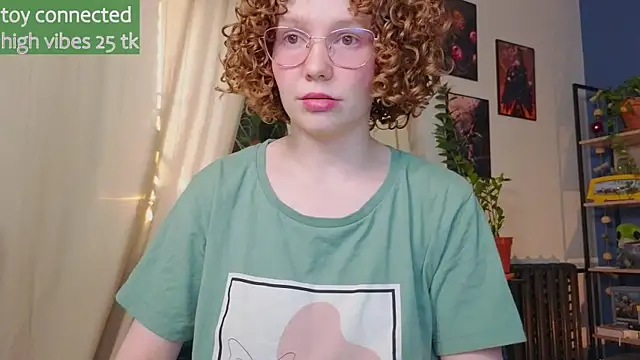 Snapshot of _lightmyfire chatting on 02-28-25, 05:04 lightmyfire online show from 02-28-25, 05:04