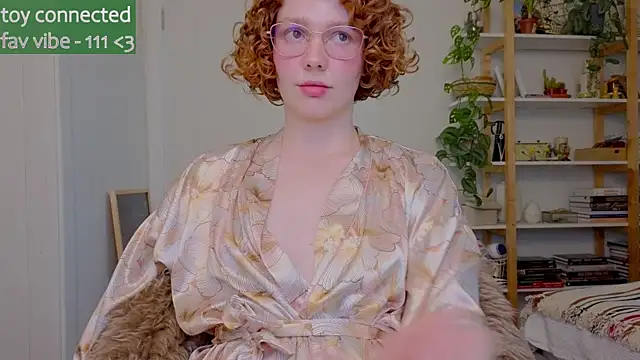 Snapshot of _lightmyfire chatting on 10-05-25, 06:12 lightmyfire online show from 10-05-25, 06:12