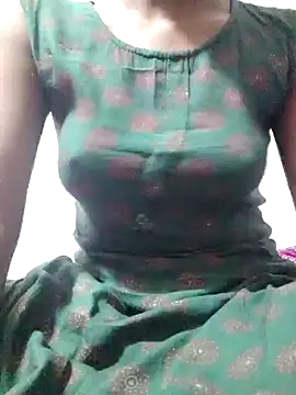 Snapshot of rituporna2004 chatting on 12-20-24, 03:31 rituporna2004 online show from 12-20-24, 03:31