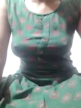 Snapshot of rituporna2004 chatting on 01-15-25, 02:24 rituporna2004 online show from 01-15-25, 02:24