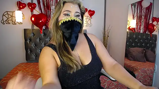 Snapshot of SalmaZaman chatting on 02-20-25, 02:07 SalmaZaman online show from 02-20-25, 02:07