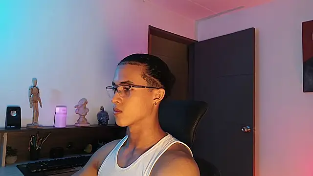 alejo x3 online show from 09-24-25, 11:52