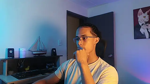 alejo x3 online show from 10-28-25, 12:47