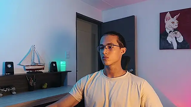 alejo x3 online show from 11-29-25, 09:51