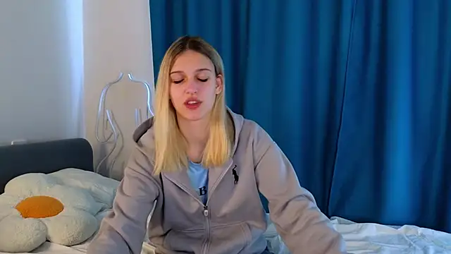 KimberliDean online show from 02-26-25, 08:04