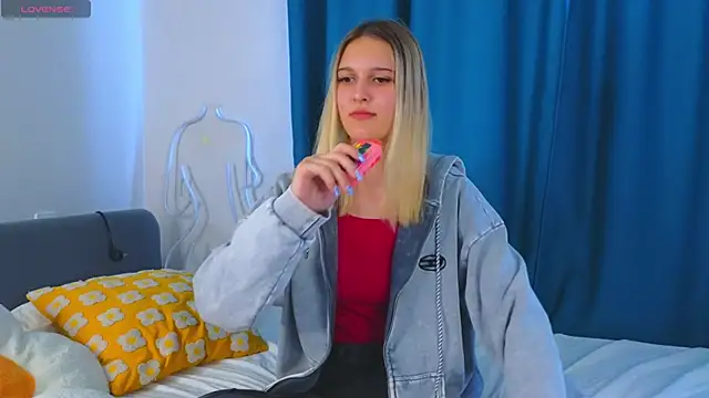 KimberliDean online show from 02-27-25, 08:06