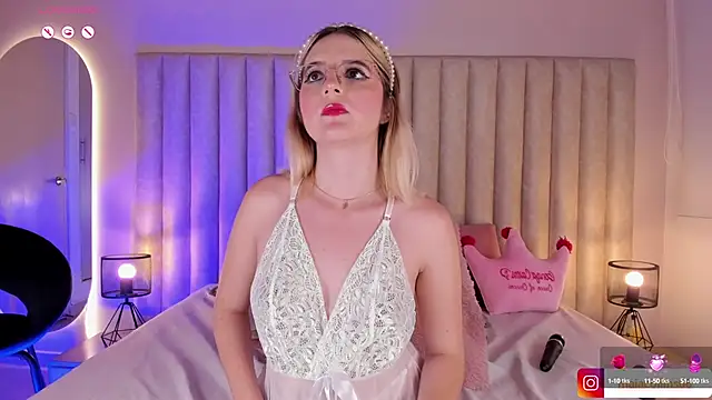 Maia Collins online show from 03-21-25, 12:07