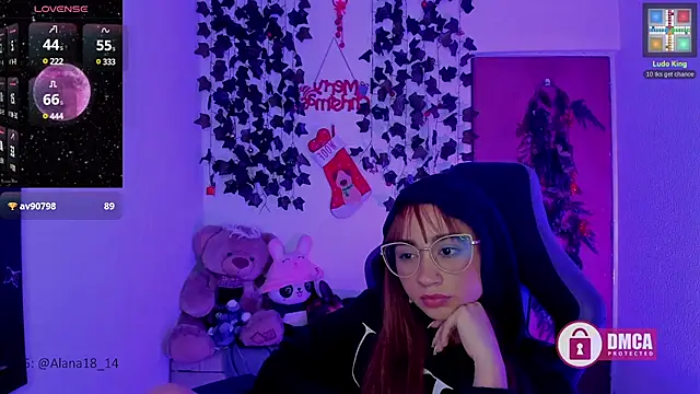 Alana Pherson online show from 12-28-24, 08:16