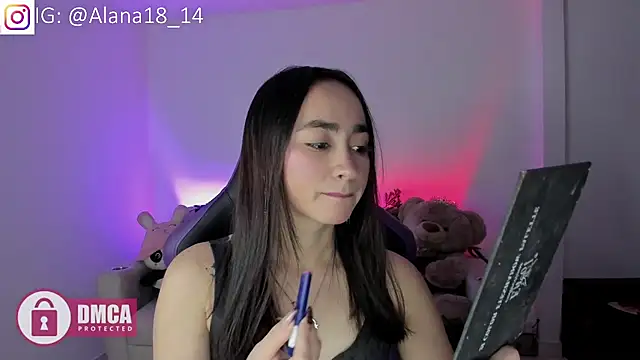 Alana Pherson online show from 11-23-25, 10:42